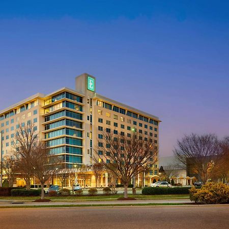 Embassy Suites By Hilton Hampton Convention Center Buitenkant foto